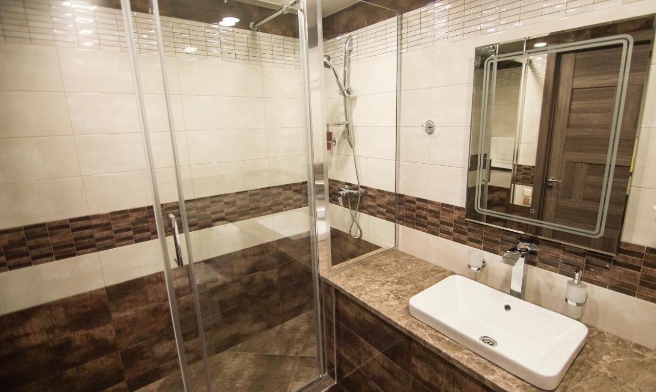 טביליסי Hotel Juralius מראה חיצוני תמונה