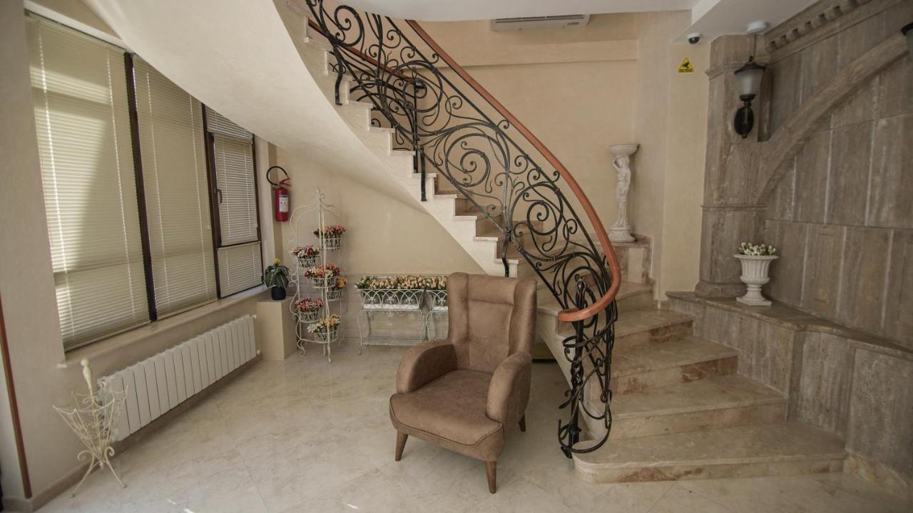 טביליסי Hotel Juralius מראה חיצוני תמונה